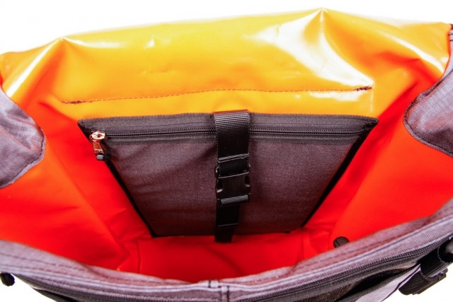 bagaboo ransel backpack inner padded back pocket