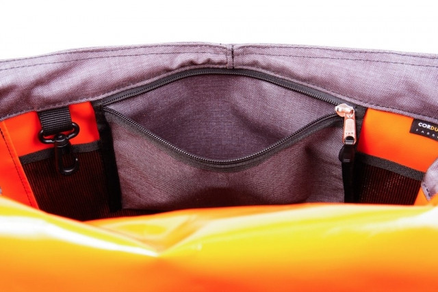 bagaboo ransel backpack inner zipper pocket
