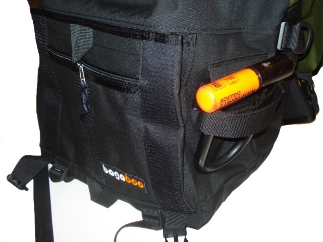 bagaboo workhorse messenger bag u-lock holder